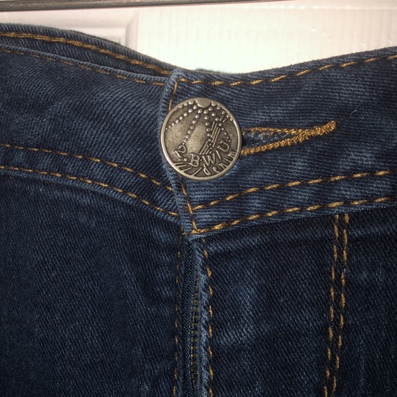 2 BWU - Picture 5 of 8